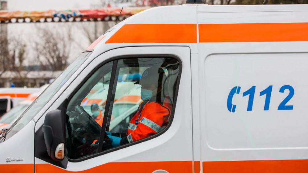 Copil de 13 ani găsit mort în dormitor, după ce s-ar fi certat cu mama lui din cauza temelor